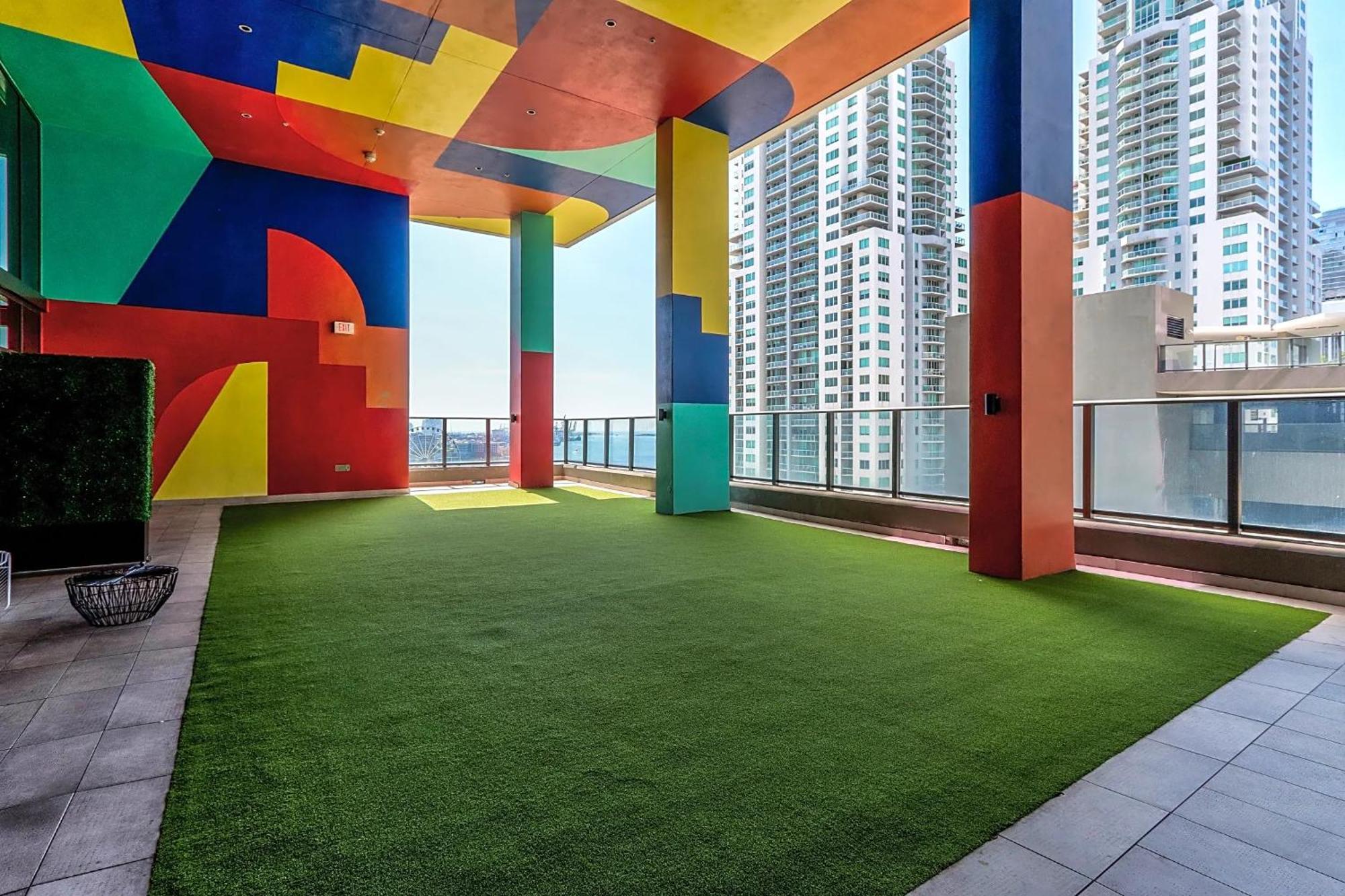 Dt Miami Exterior foto